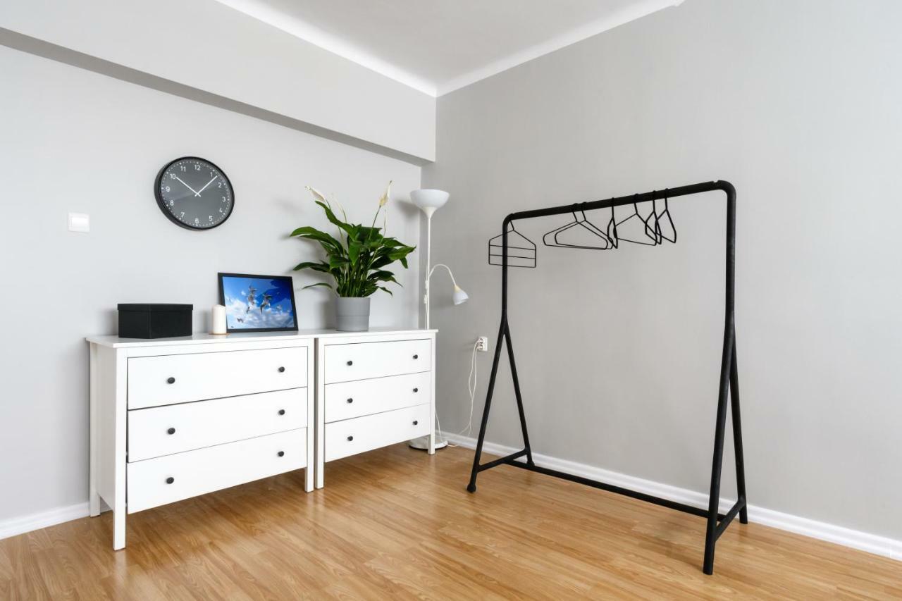 Apartamento L4 Skyline Varsovia Exterior foto